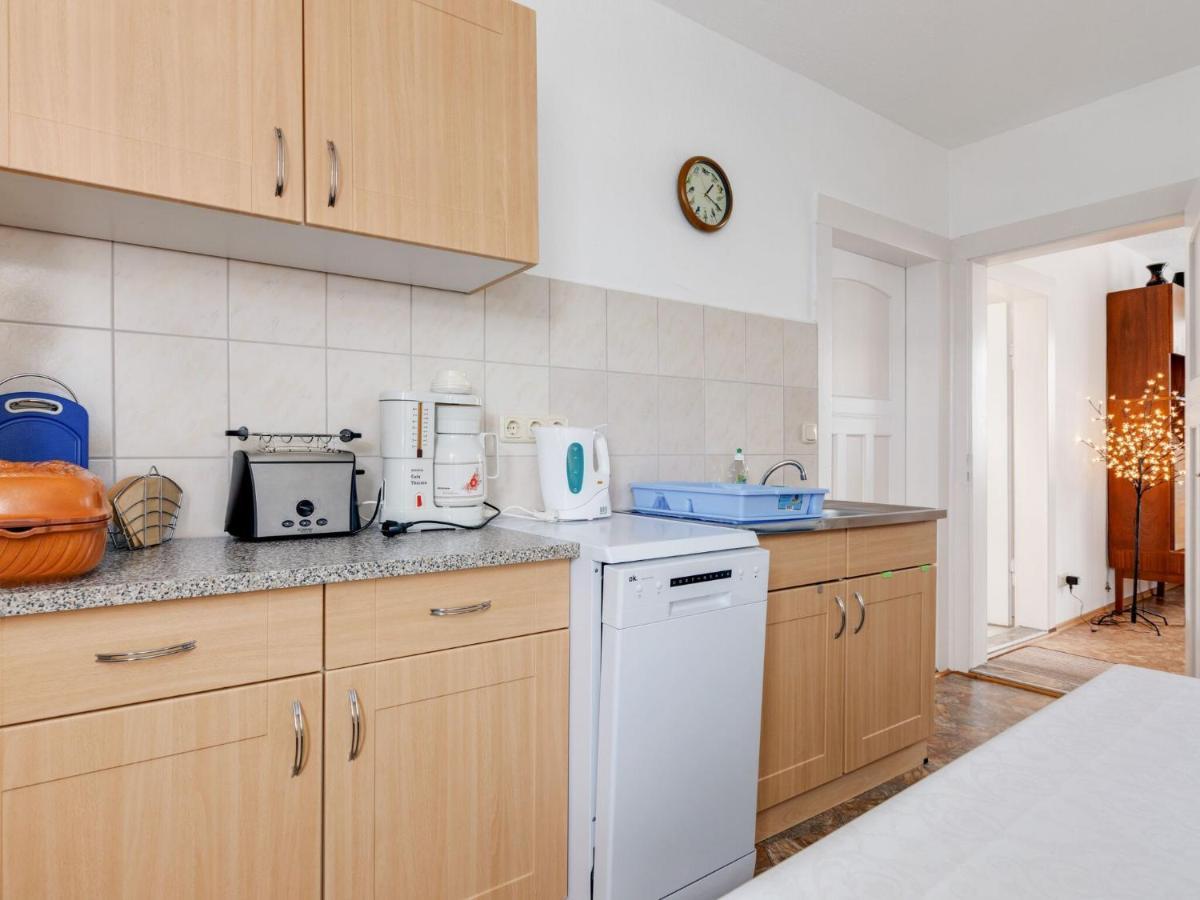 Cozy Apartment In Altenfeld With Garden Eksteriør billede