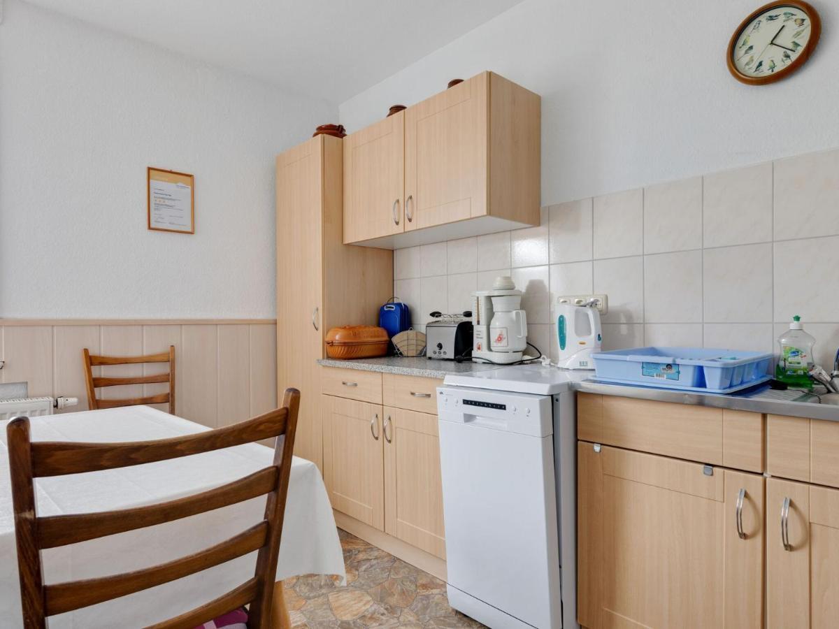 Cozy Apartment In Altenfeld With Garden Eksteriør billede