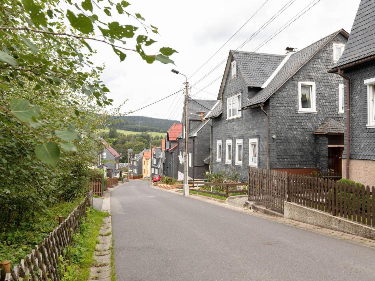 Cozy Apartment In Altenfeld With Garden Eksteriør billede