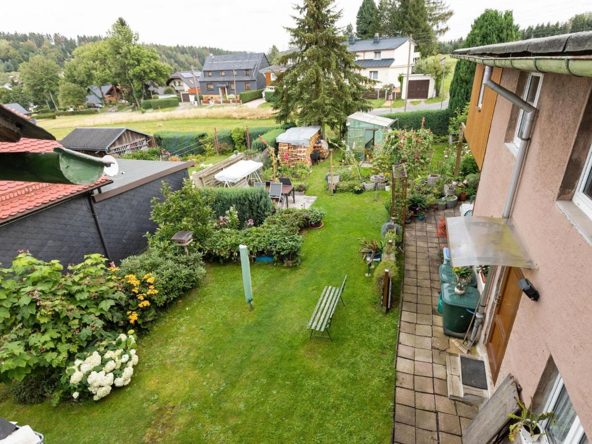 Cozy Apartment In Altenfeld With Garden Eksteriør billede
