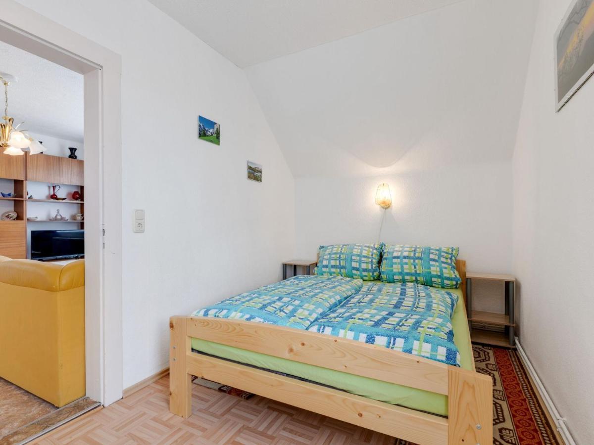Cozy Apartment In Altenfeld With Garden Eksteriør billede