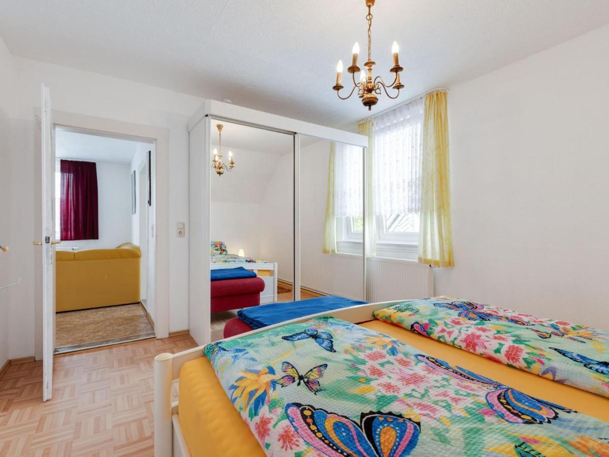 Cozy Apartment In Altenfeld With Garden Eksteriør billede
